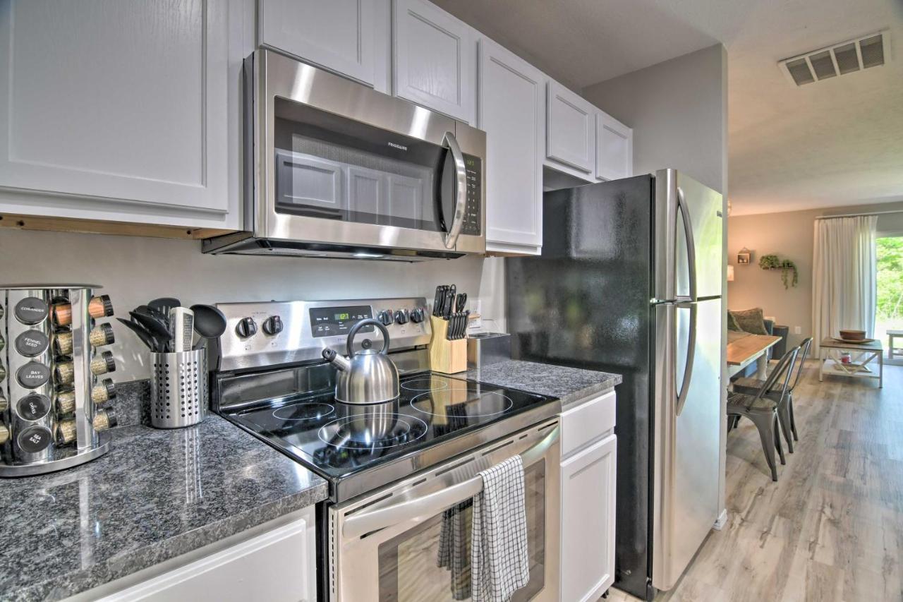 Apartment With Patio, 4 Mi To Silver Dollar City! Branson Exterior photo