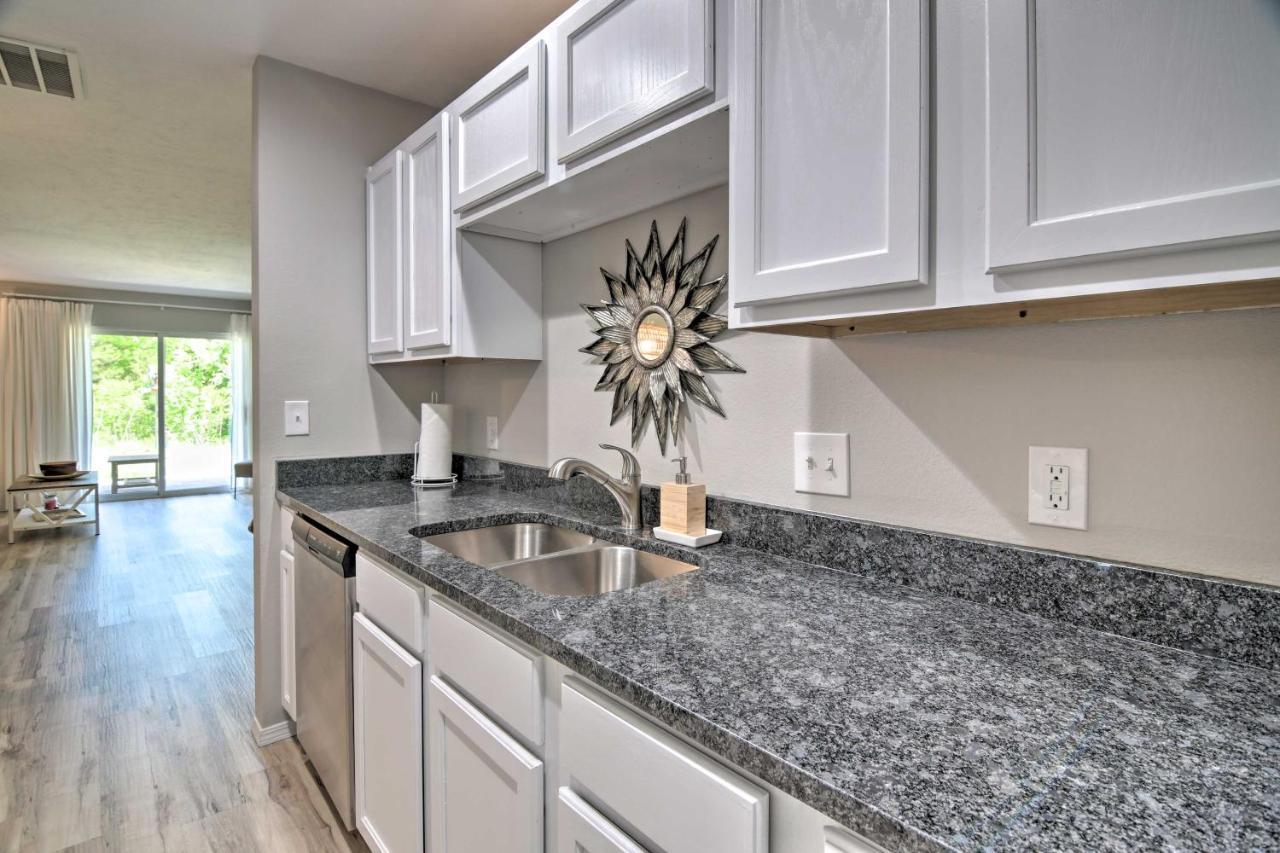Apartment With Patio, 4 Mi To Silver Dollar City! Branson Exterior photo